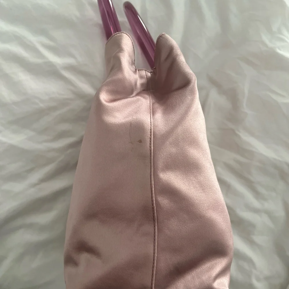 Prada silk handbag with acrylic handles (vintage) - Picture 3 of 15